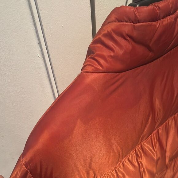 Wednesday's Girl cropped padded jacket In Rust Size Medium - Picture 7 of 7